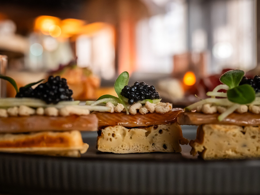 BLUE Fusion Kitchen & Bar