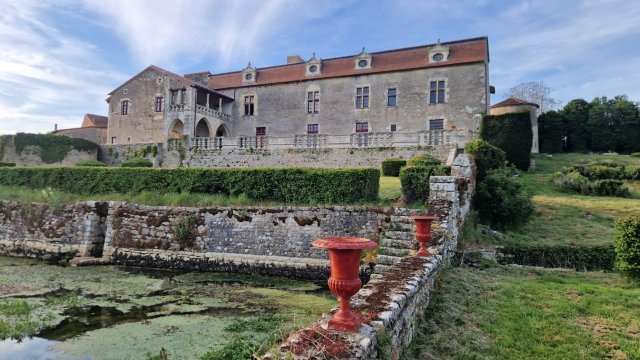 Château De Cibioux-旅行者