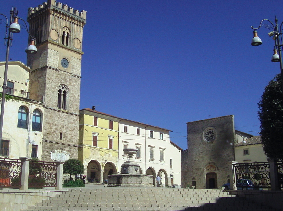Piazza del popolo Cittaducale-Cittaducale必去景点