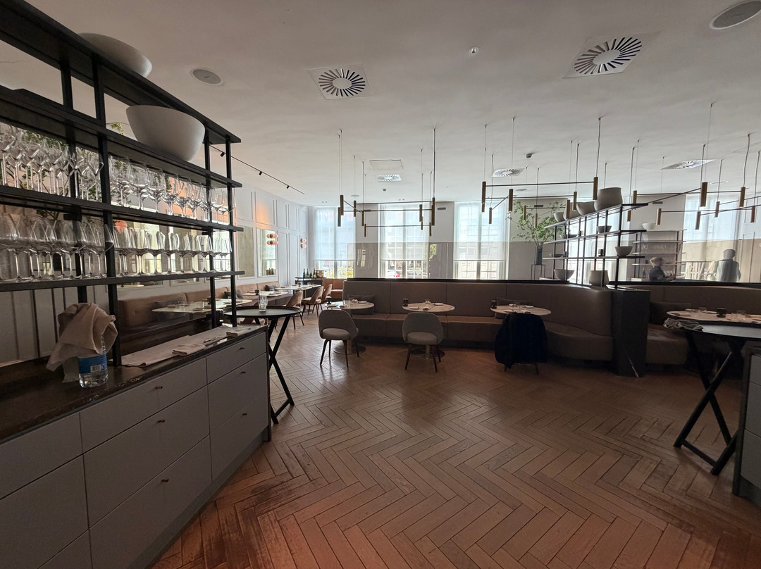 枕头格朗德精品酒店 - 雷罗夫亨特主图