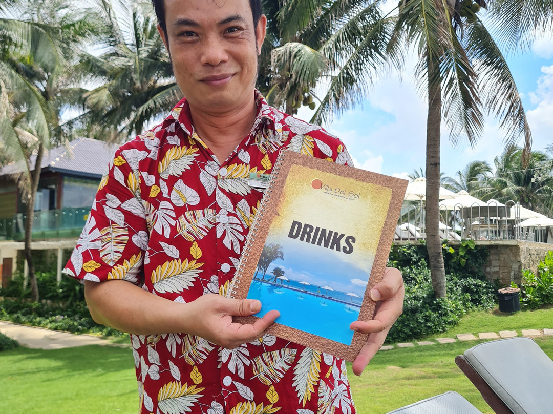 太阳海滩别墅海滩水疗度假村主图