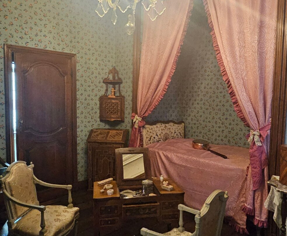 Le Musée des Arts décoratifs-那慕尔必去景点