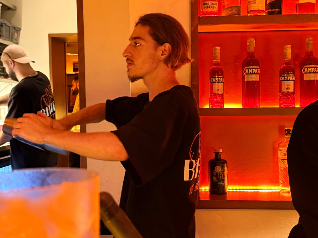 Bitter Bar & Eatery