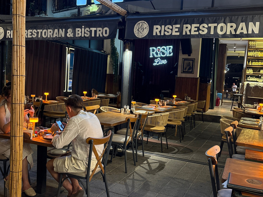 Rise Restaurant