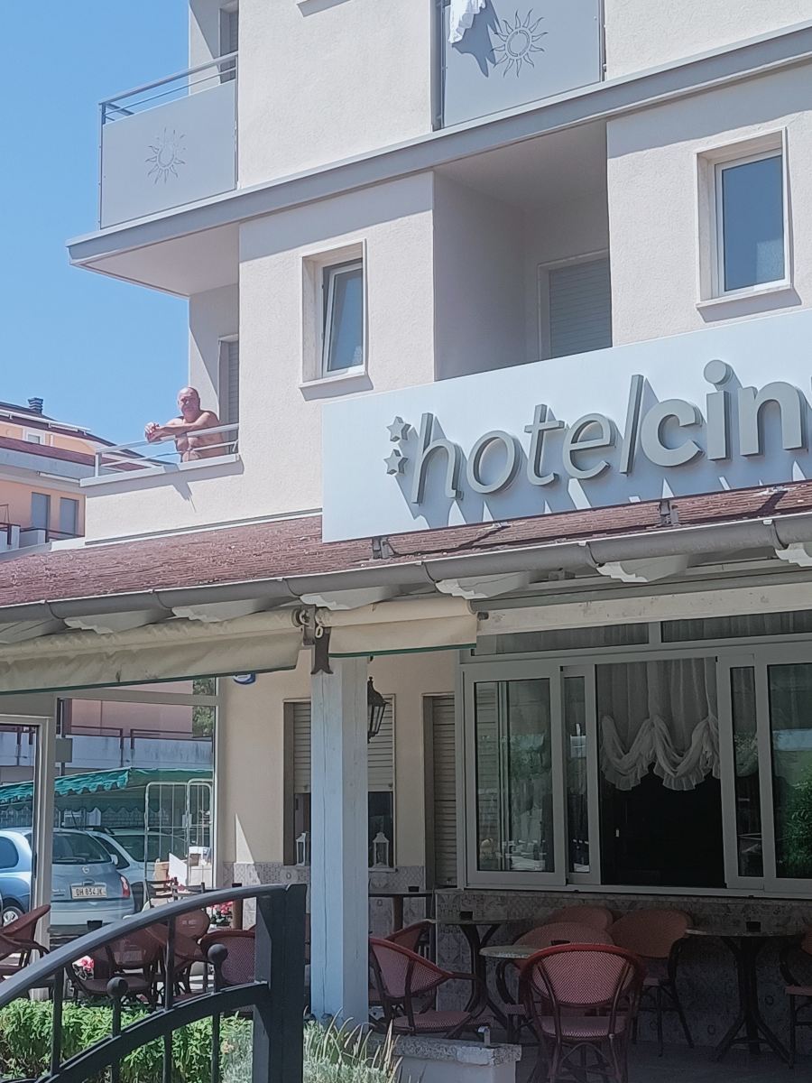 Albergo Cinzia-旅行者