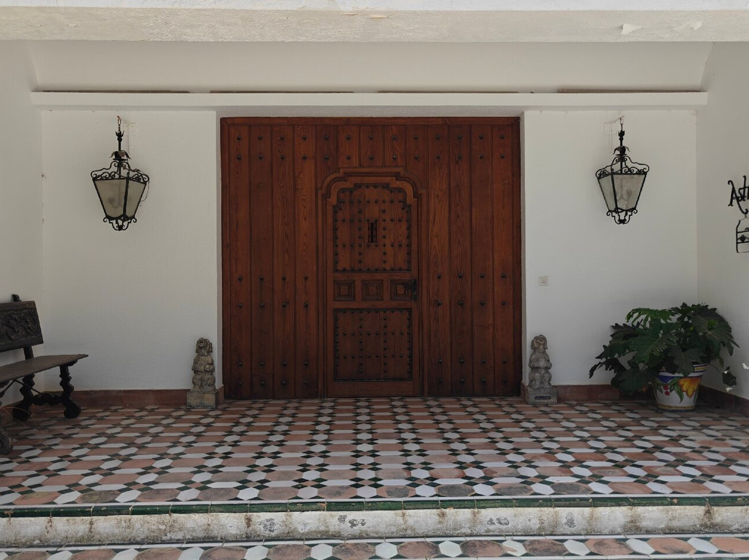 Memorial Rey Balduino / Villa Astrida-莫特里尔必去景点