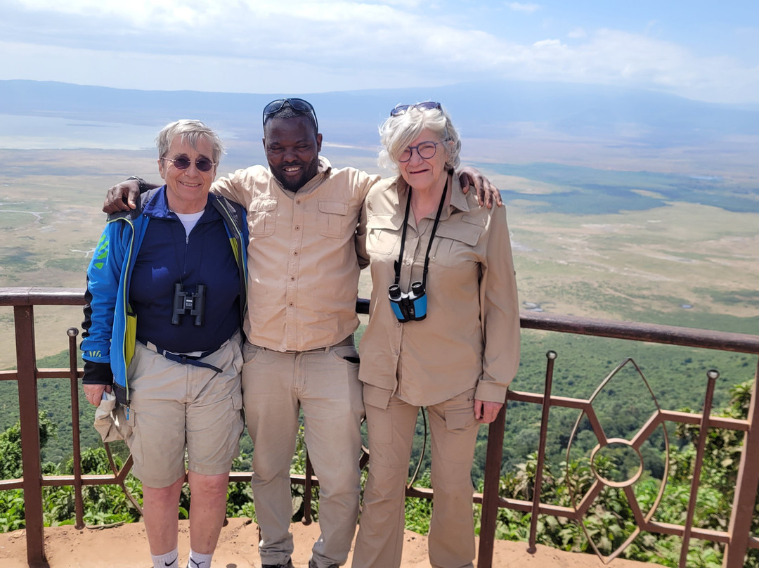 African Scenic Safaris-莫西必去景点