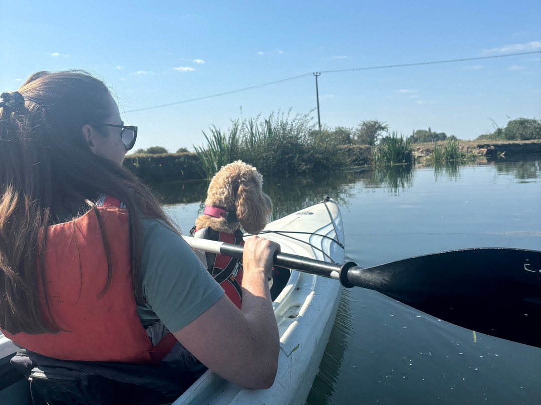 Cotswold Canoe Hire-莱奇莱德必去景点