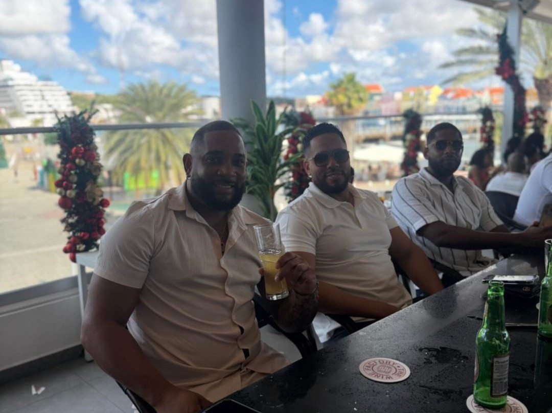 The Greenhouse Bar & Restaurant