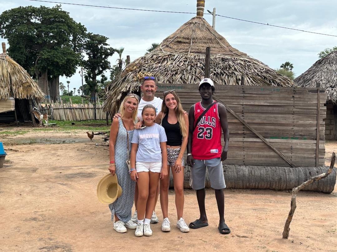 Babacar Trip Travel-Nianing必去景点