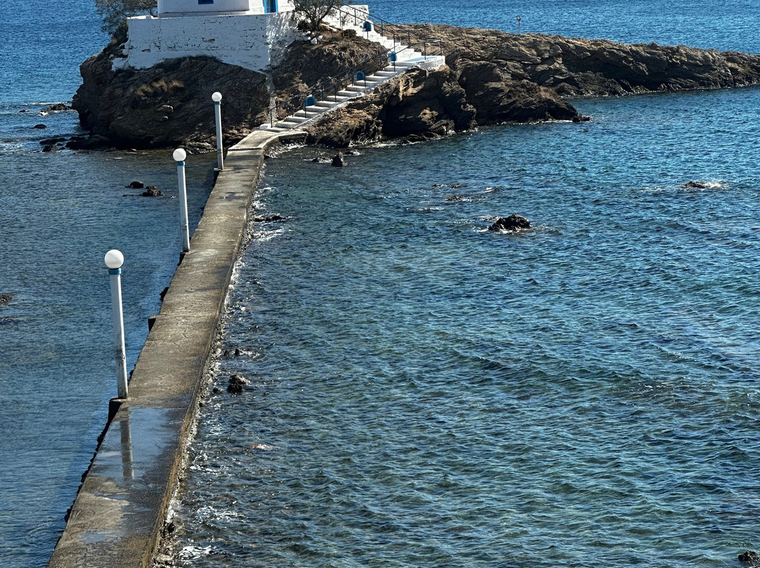 Church of Agios Isidoros-Kokkali必去景点