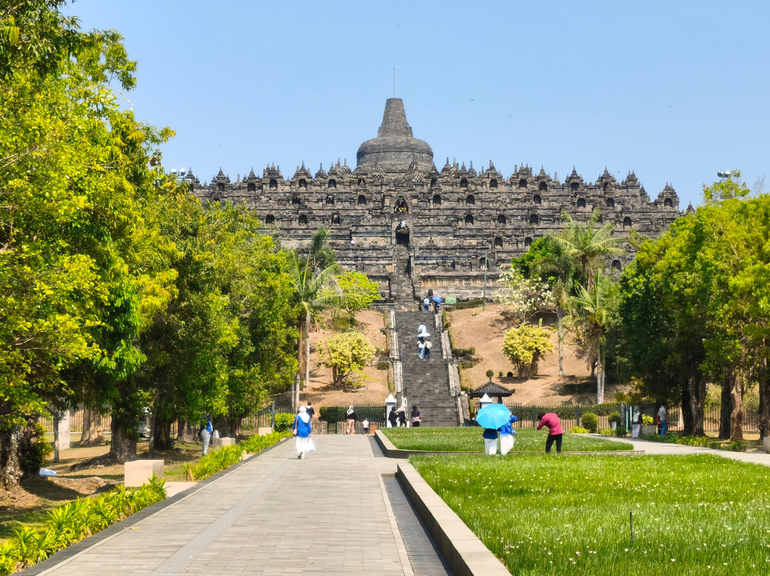 Lovely Borobudur Tours-日惹必去景点