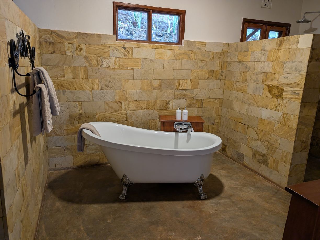 Ngorongoro Marera Mountain View Lodge-浴室
