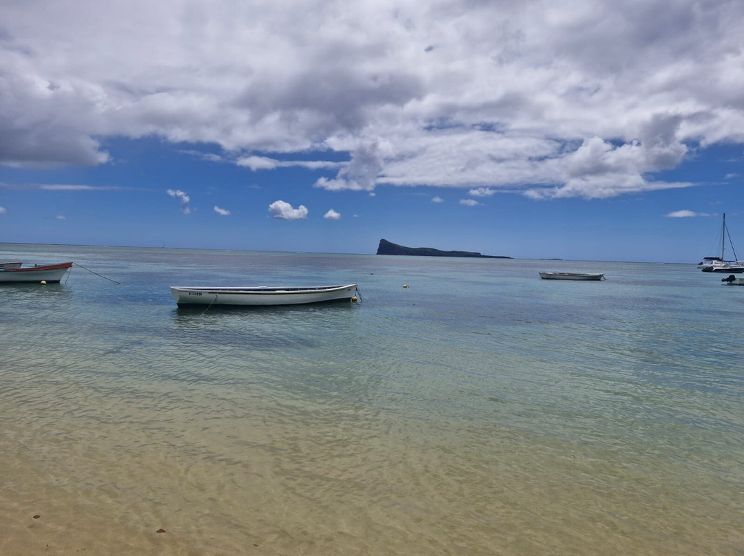 Bain Boeuf Public Beach-Bain Boeuf必去景点