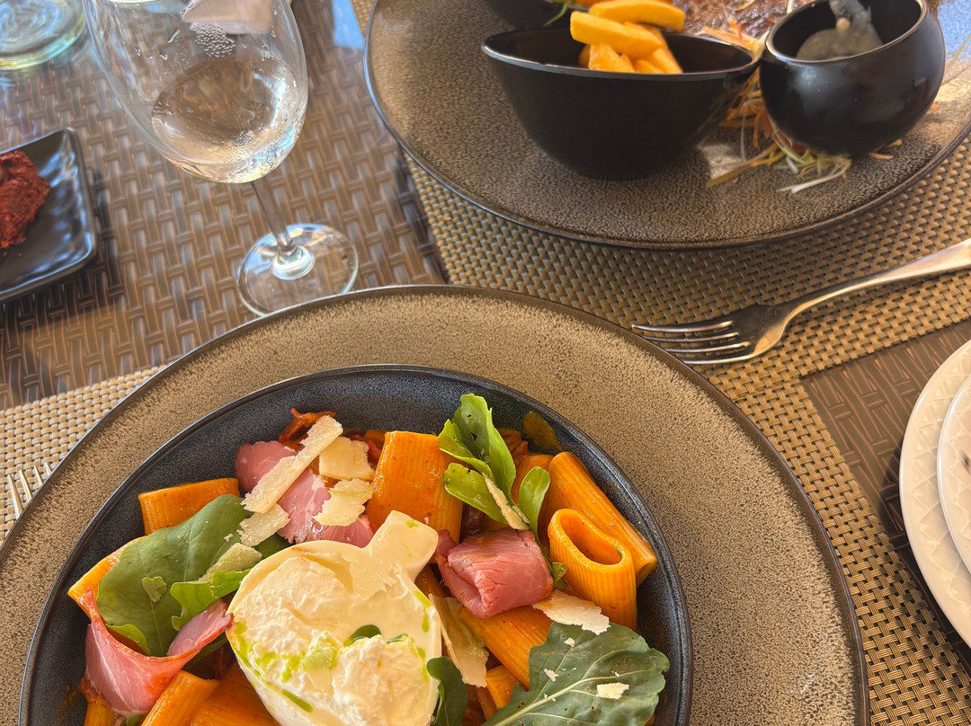Hotel Royal Tulip Korbous Bay Thalasso & Springs主图