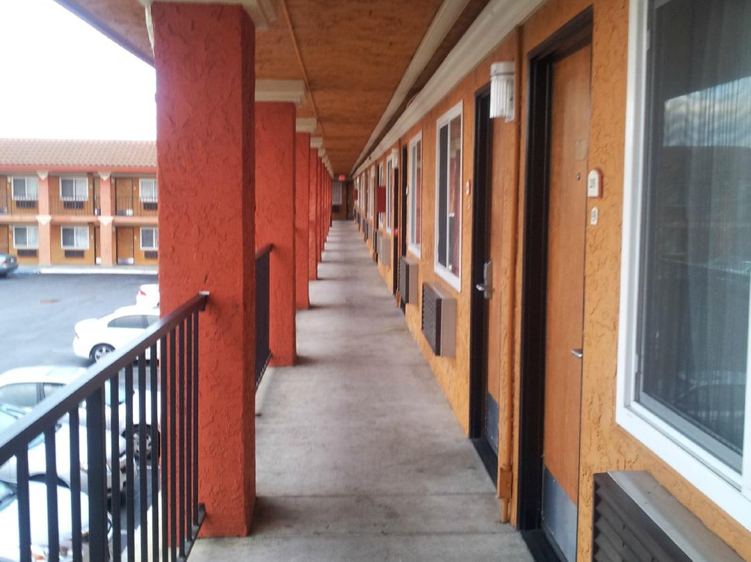 圣克拉拉伊克诺旅店