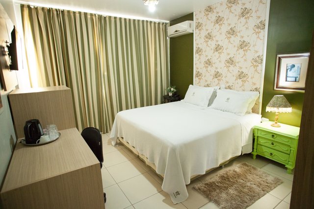 Royal Plaza Hotel-官方