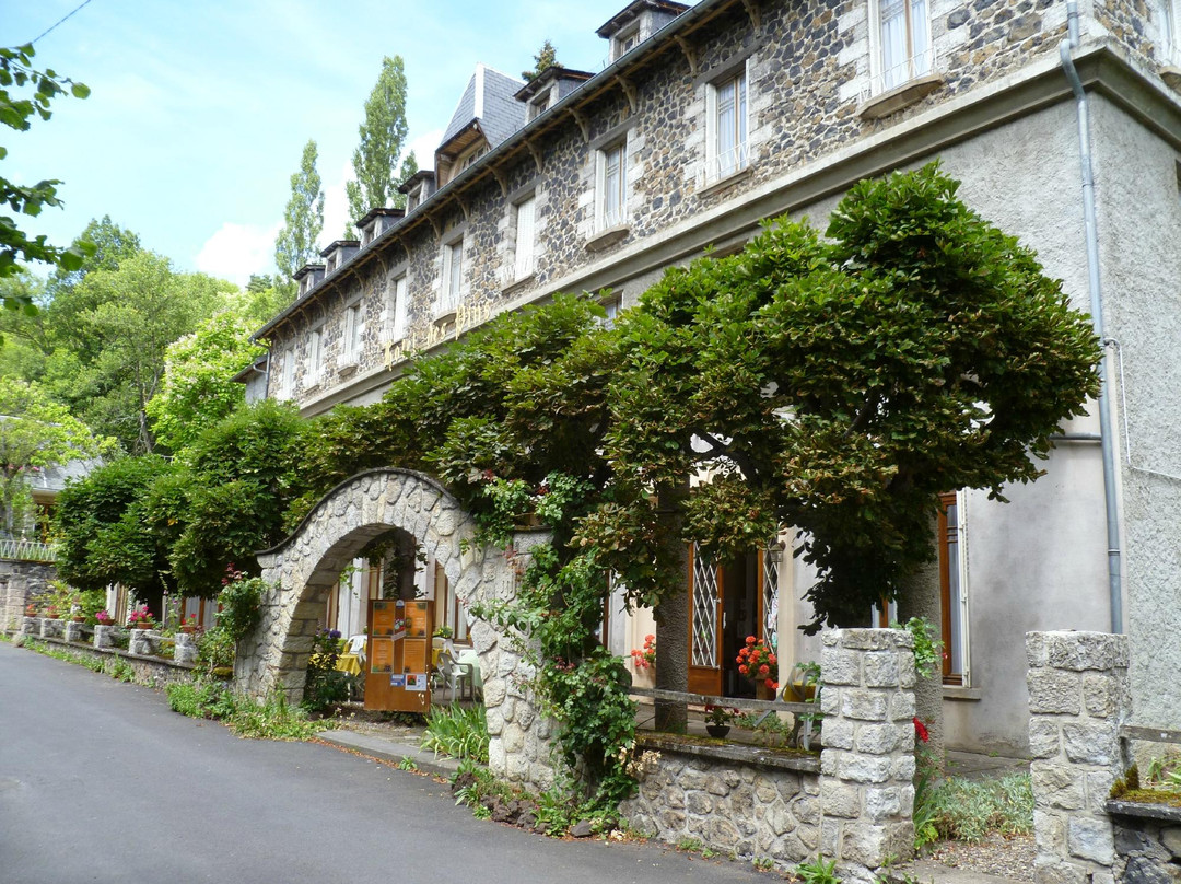 Saint-Victor-la-Riviere旅游攻略图片