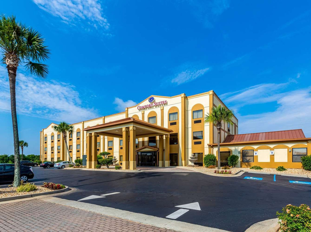 Comfort Suites near Robins Air Force Base主图
