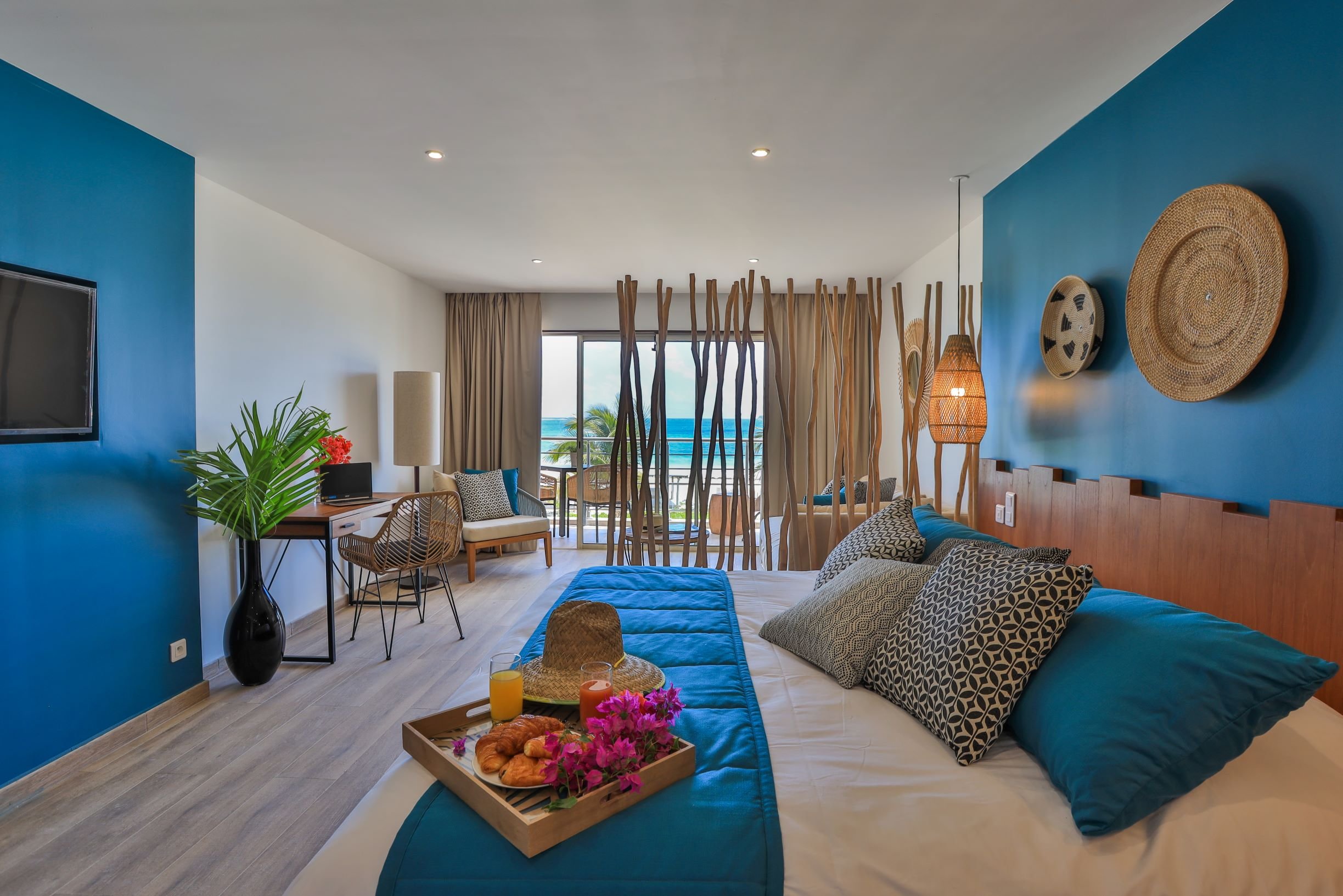 Orient Beach Hotel-官方