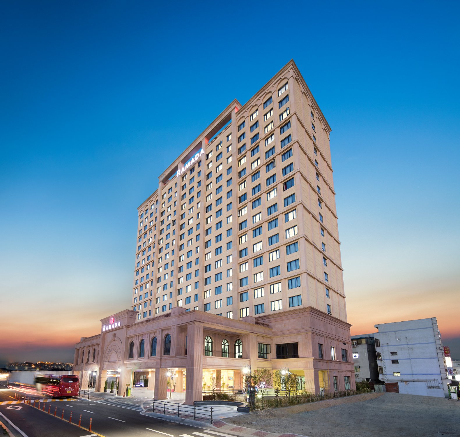 Ramada by Wyndham - Yongin-官方