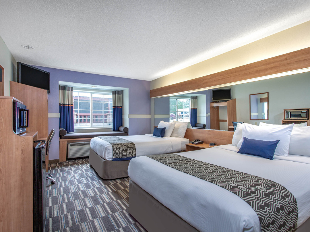 Microtel Inn & Suites by Wyndham Lillington / Campbell Univ主图