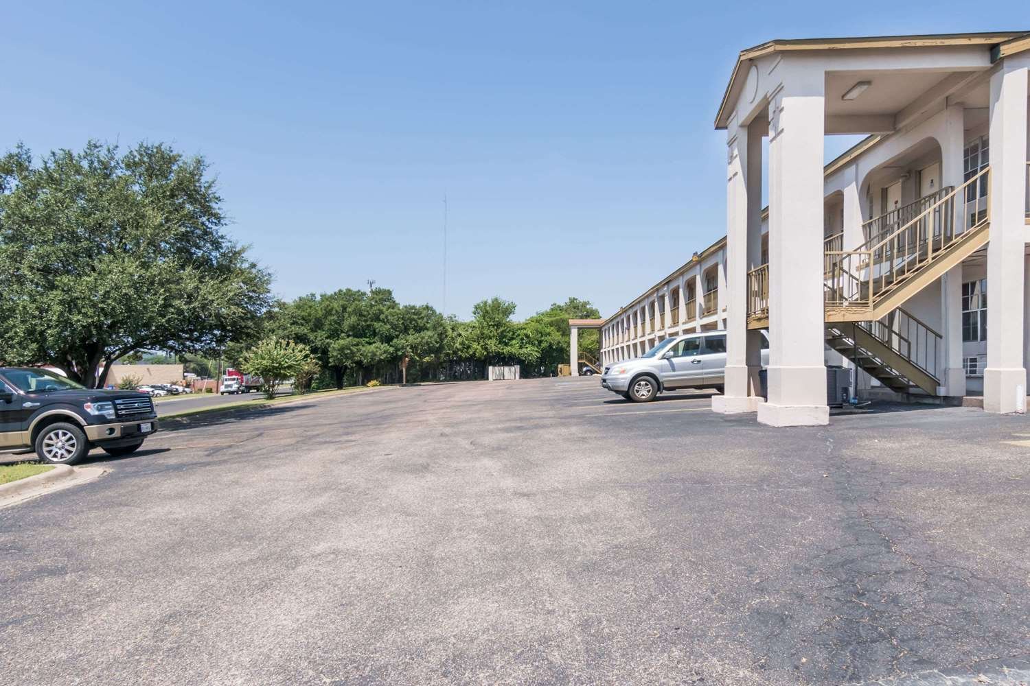 Knights Inn Belton-官方