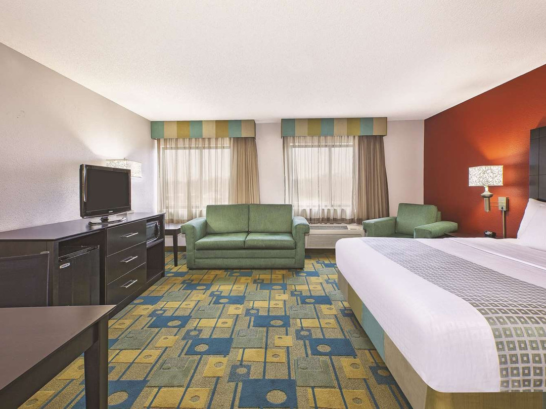 La Quinta Inn by Wyndham Toledo Perrysburg主图