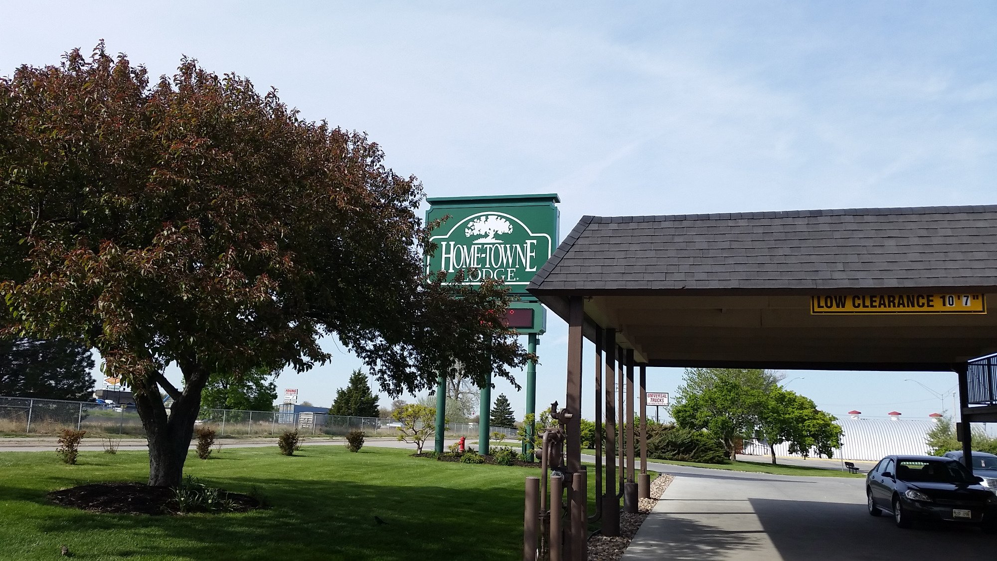 Home-Towne Lodge Omaha-官方