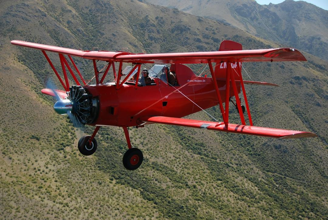 Red Cat Biplane Flights - Aviation Adventures景点图片