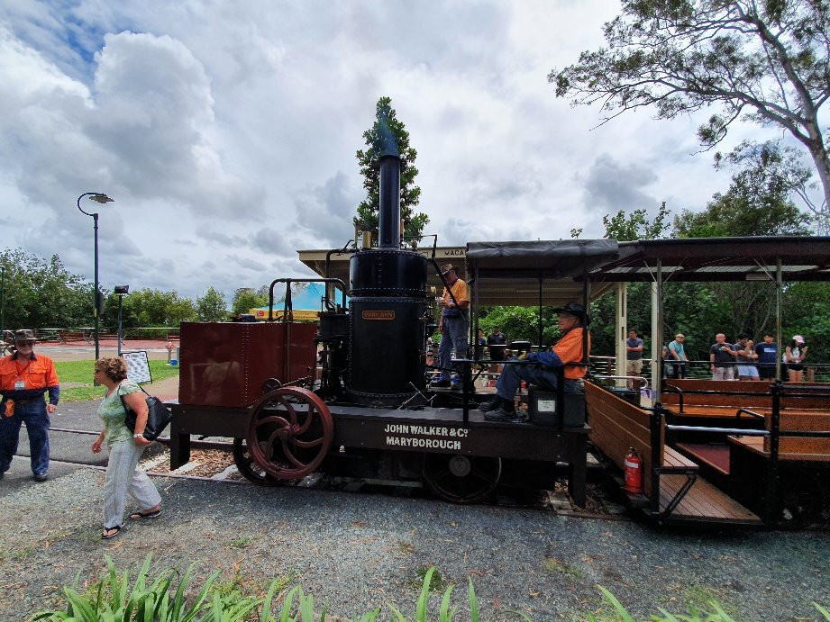 Mary Ann Steam Locomotive景点图片