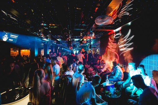 Saint & Sinner-波雷奇必去景点