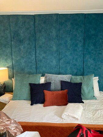 The Manor House Hotel Spa-West Auckland必去景点