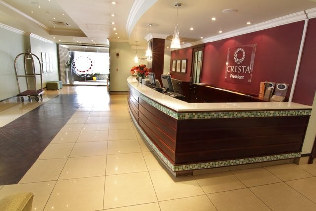 Cresta President Hotel主图