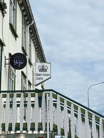 Bobby Fischer Center-塞尔福斯必去景点