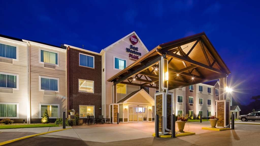 Best Western Plus Menomonie Inn & Suites主图