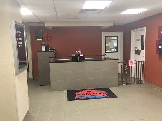 Ramada Limited Mount Sterling主图