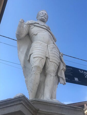 La Statua Di Marcantonio Barbaro景点图片