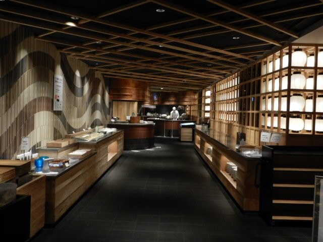 杖立温泉肥前屋主图