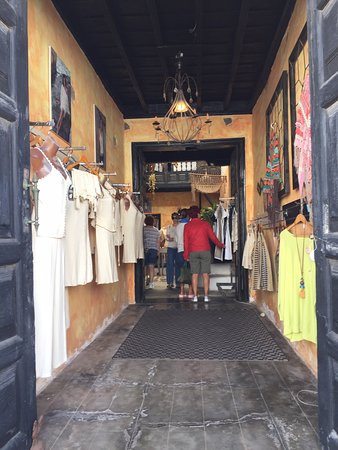 Mercadillo Costa Teguise-科斯塔特吉塞必去景点