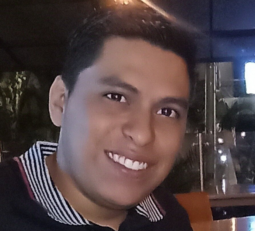 Byron Adrián Rúa Tabarés