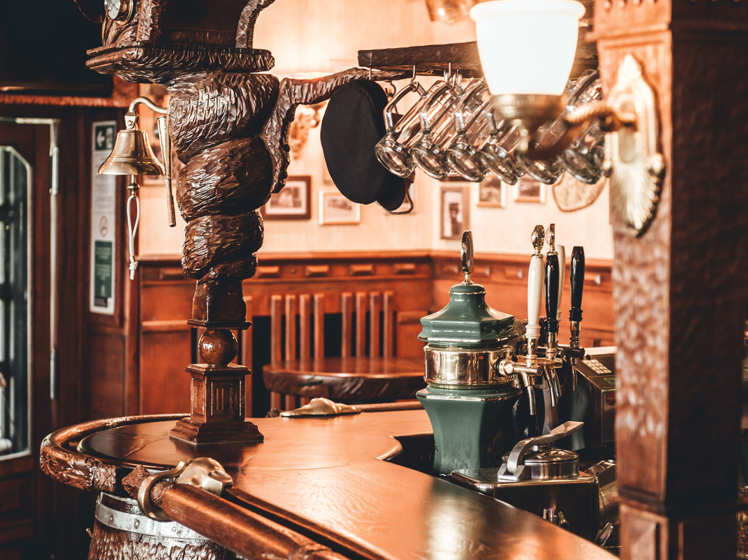 Ruse餐馆和美食-Vaška Kavarna