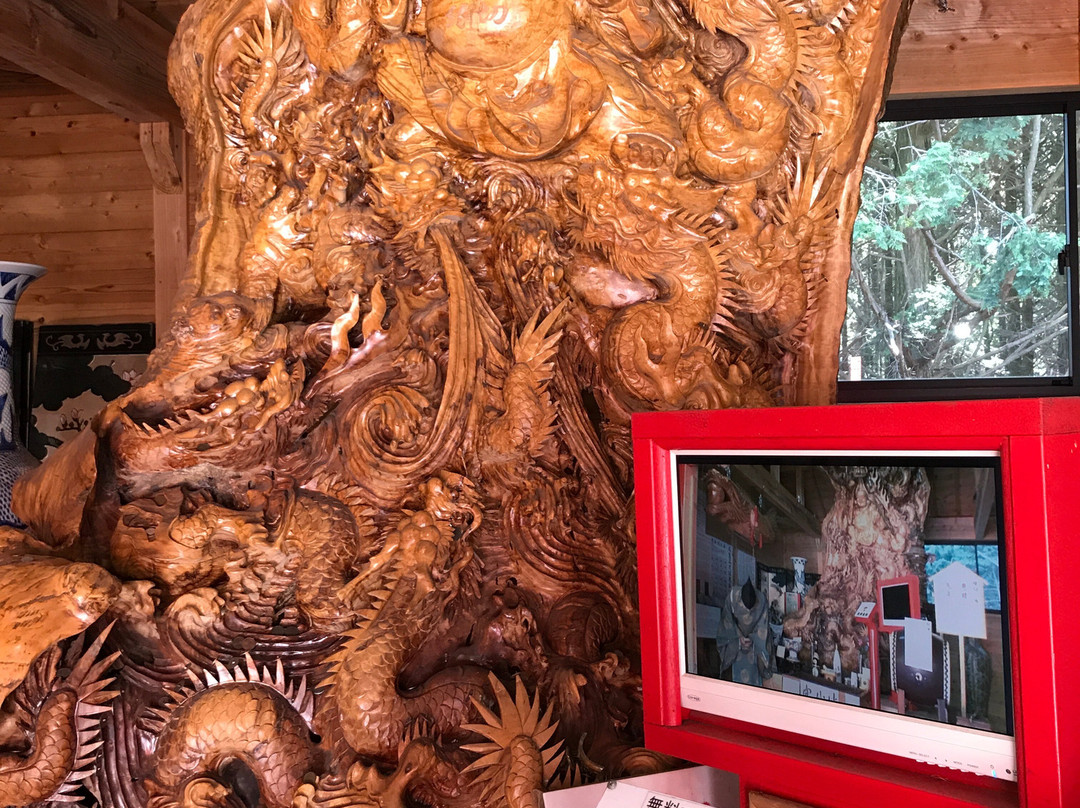 Hogihogi Shrine景点图片