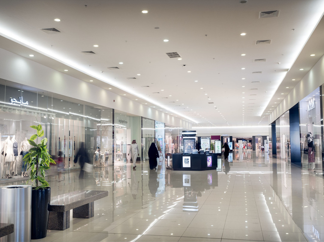 Salma Mall-哈伊勒必去景点