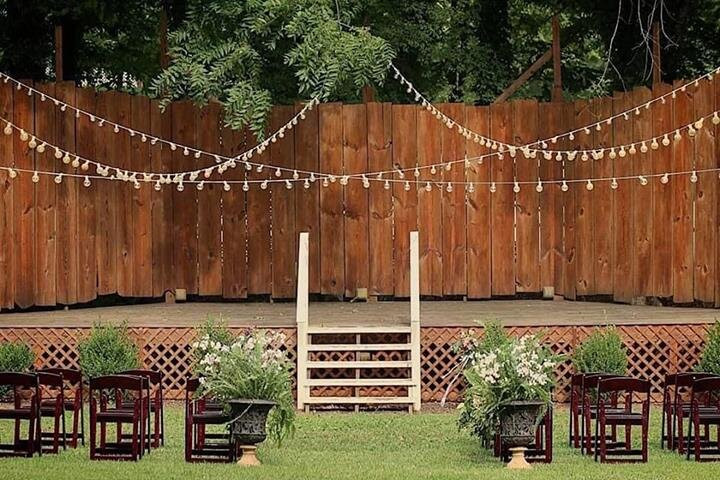Whistle Hollow Wedding and Event Venue景点图片
