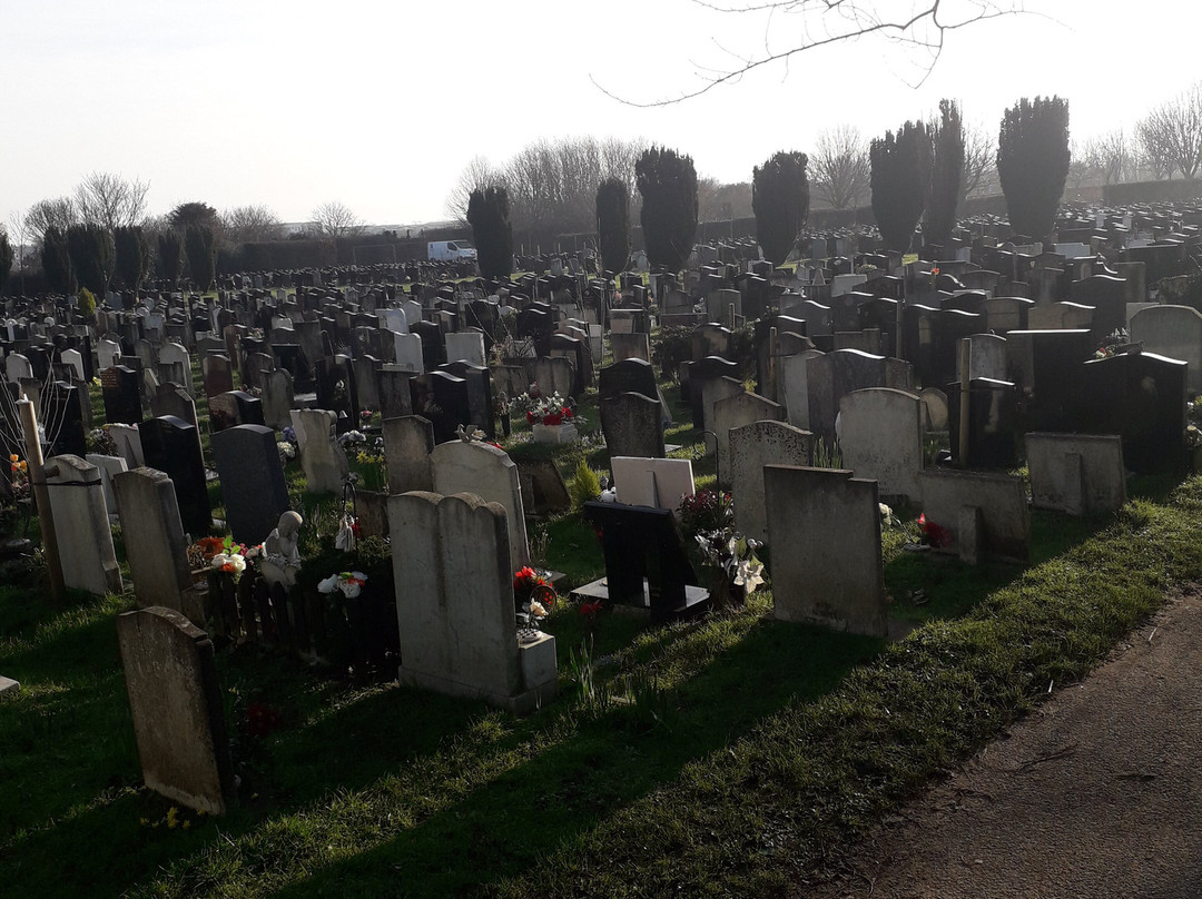 Margate Cemetery-Margate必去景点