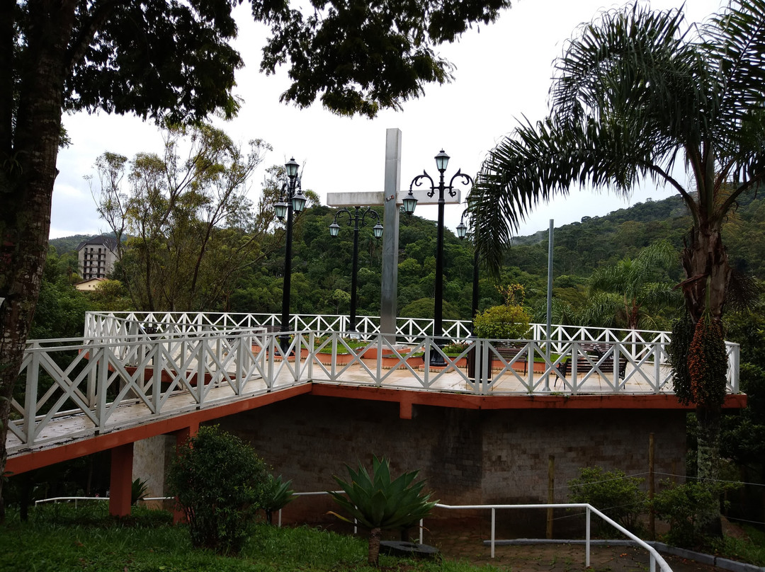 Cruzeiro Lookout-圣安东尼奥杜皮尼亚尔必去景点