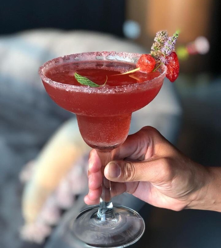 Okeanos Suites Herzliya by Herbert Samuel主图