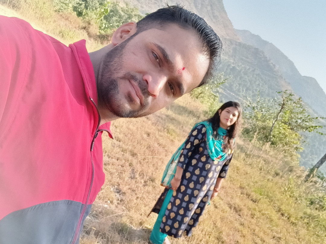 Purvanchal Rent A Car-新德里必去景点