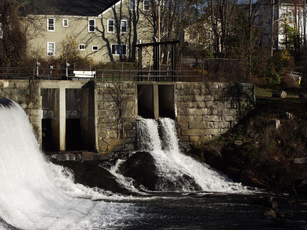 Pittsfield Mill Dam景点图片